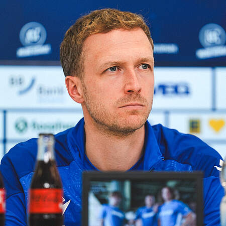 Senft bei der PK