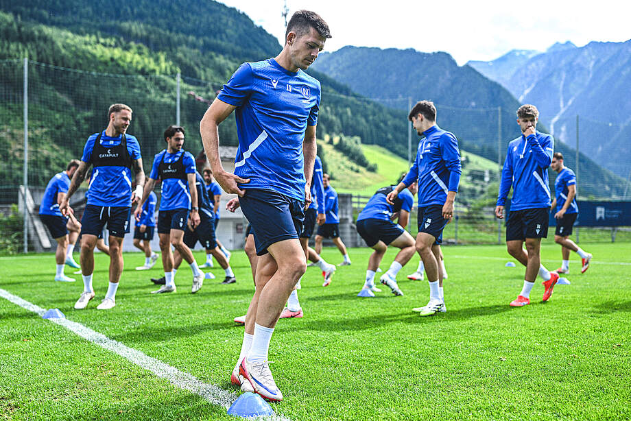 Kapitän Marvin Wanitzek und Teamkollegen bei einer Trainingseinheit im Österreich.