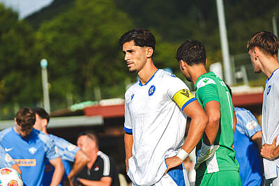 Enes Zengin führte die Mannschaft in Denzlingen als Kapitän auf das Spielfeld