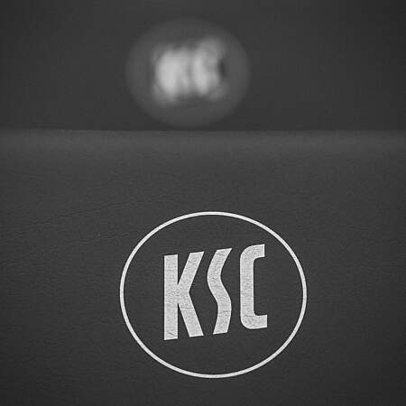 KSC-Logo in schwarz-weiß
