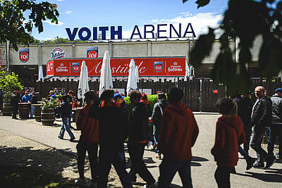 Voith-Arena von außen