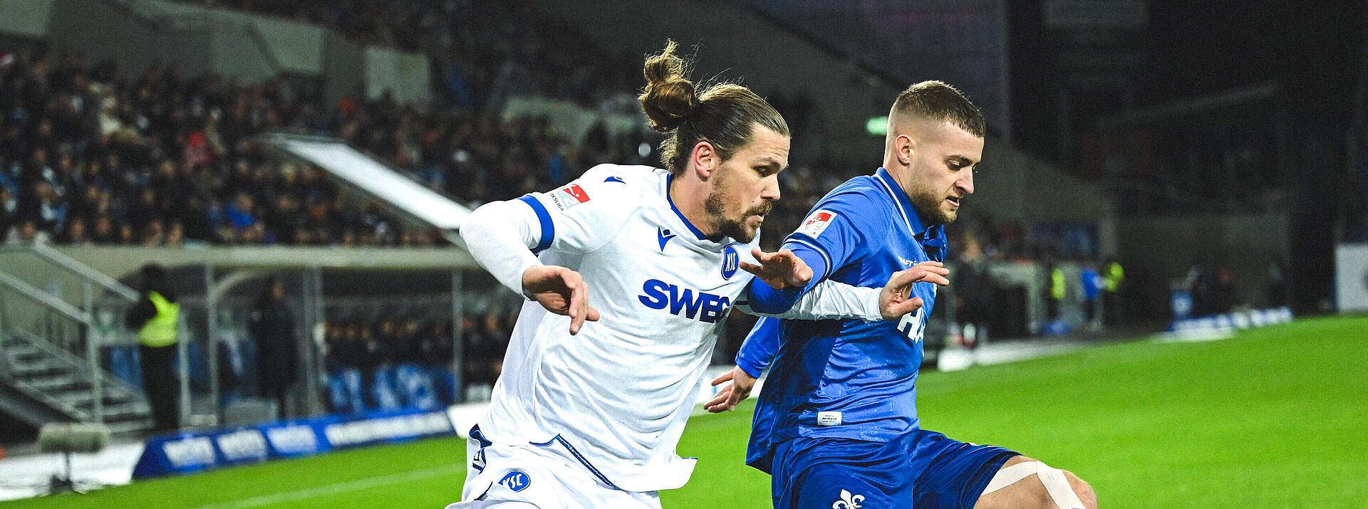 Sebastian Jung und Fabian Nürnberger im Zweikampf