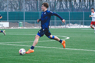 Marlo Thürer im Spiel der U19.