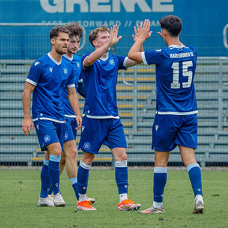 Julian Gerold und Noah Rupp jubeln