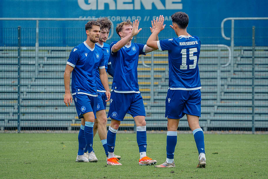 Julian Gerold und Noah Rupp jubeln