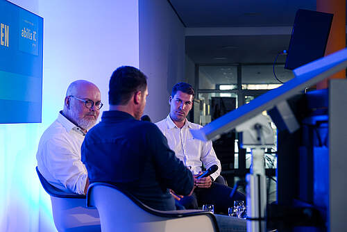 Martin Wacker mit Sebastian Freis und Michael Bischof.
