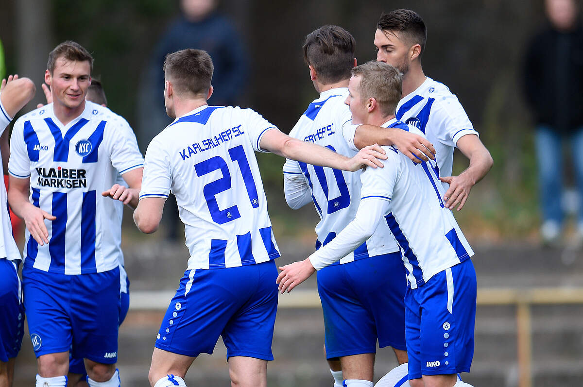 Wohl Neue Mittelfeldbesetzung Gegen Den Ksc Die Größten Fragen Vor Dem Spiel Auch Zum 17 Jährigen - h83gr3t