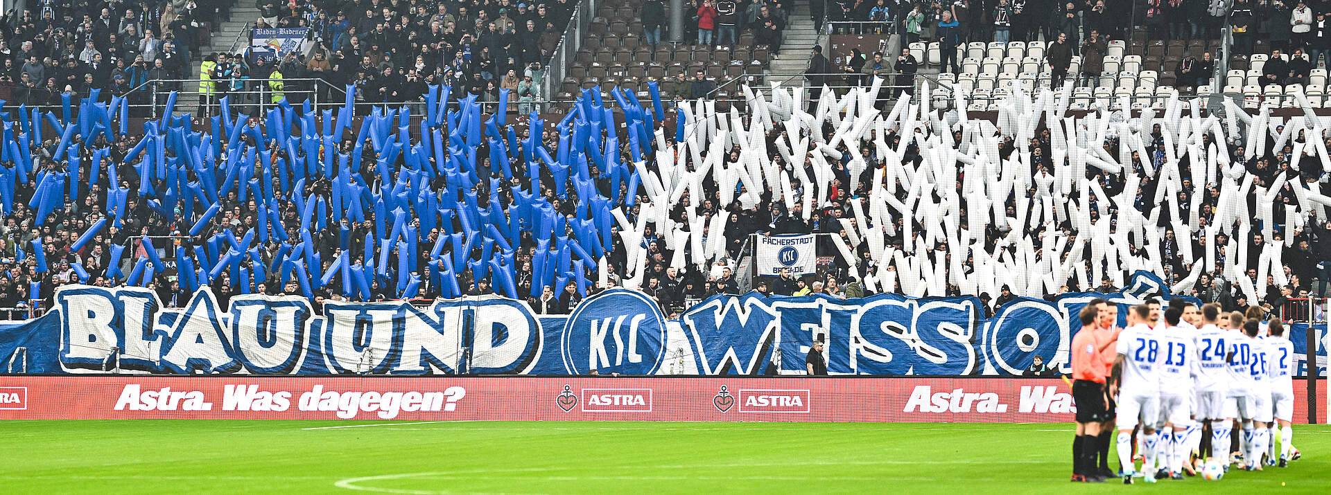KSC-Fans am Millerntor