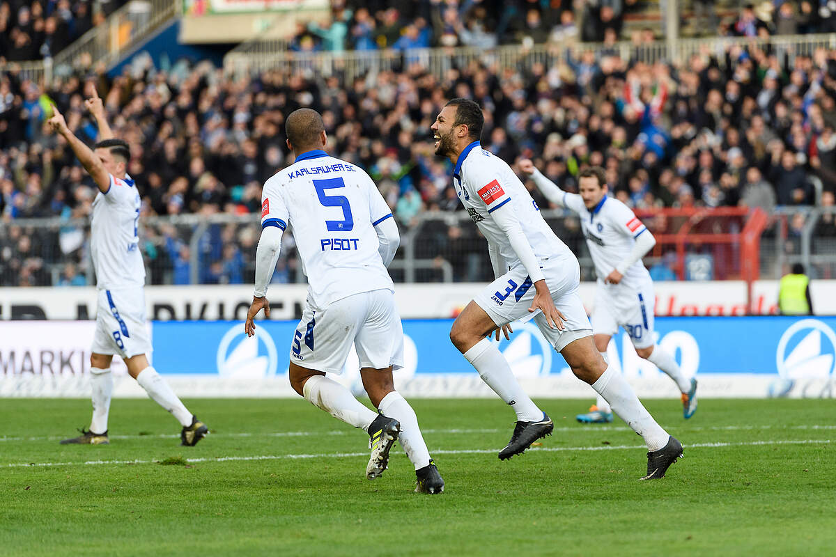 „Wollen drei Punkte mitnehmen“ - KSC reist selbstbewusst zum ...