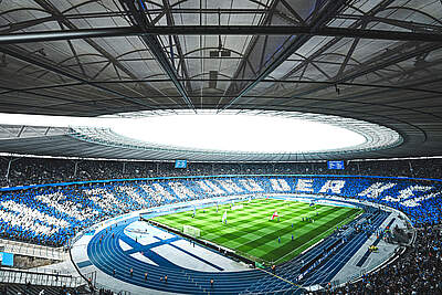 Choreo im Olympiastadion Hertha und der KSC