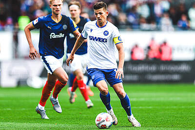 Wanitzek im Dribbling