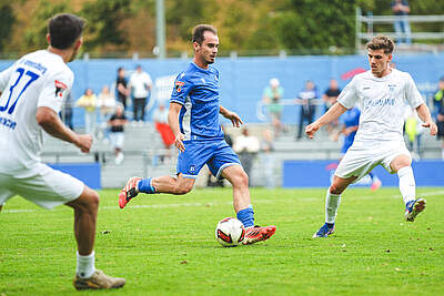 Vasco Walz spielt Pass