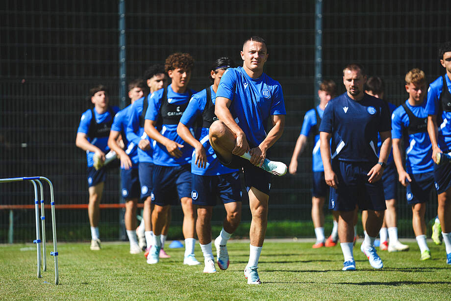 Die KSC U19 im Abschlusstraining vor dem Sandhausen-Spiel