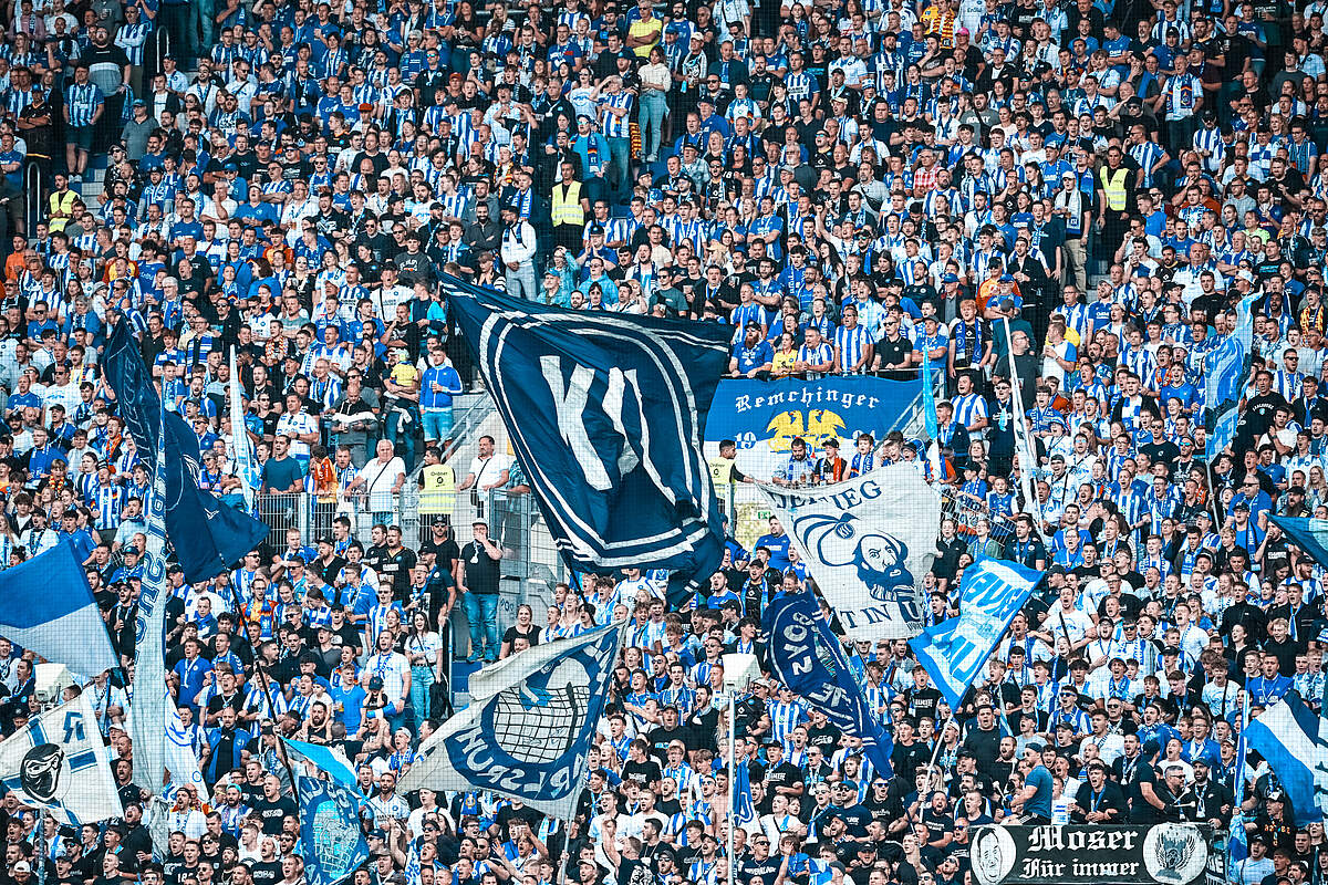 8. Spieltag: KSC - Holstein Kiel : KSC - MEINE HEIMAT.