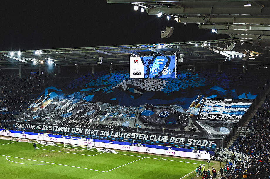 Eine Choreo auf der Südtribüne.