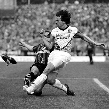 Oliver Westerbeek im Zweikampf