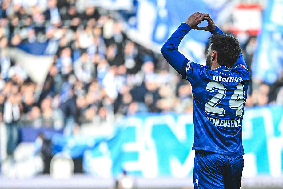 Schleusener beim Torjubel