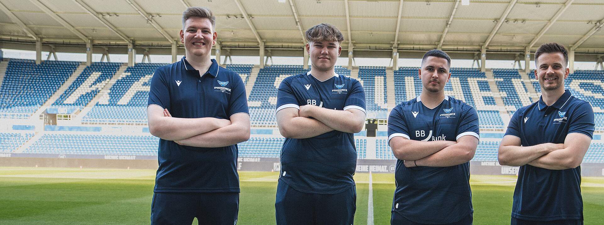 Die Mannschaft PHIRONIX eSports
