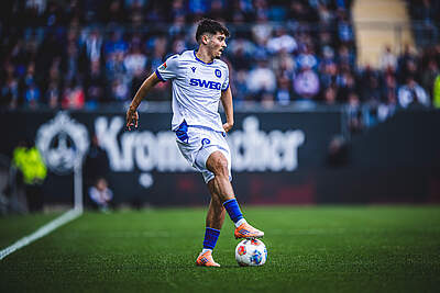 Rafael Pinto Pedrosa am Ball