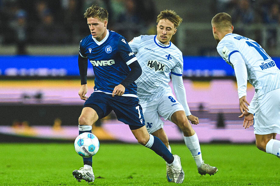 Burnic im Zweikampf mit Marseiller