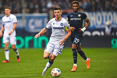 Wanitzek im Dribbling