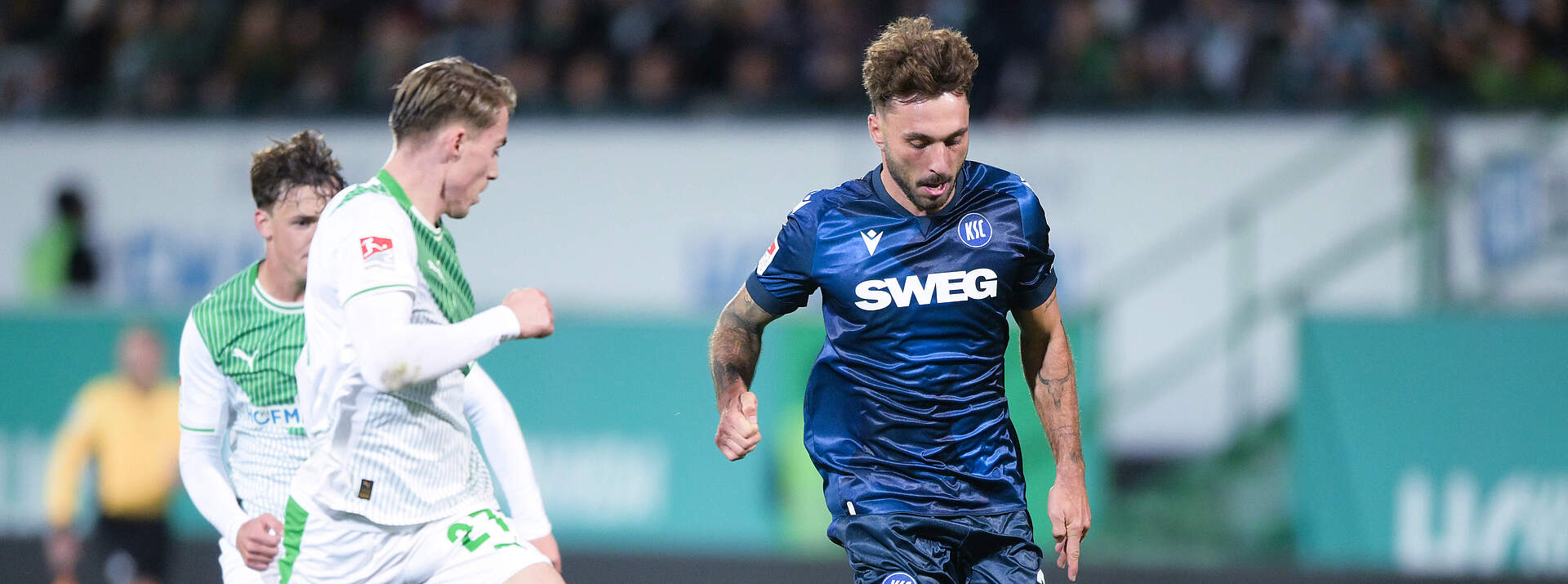 Fabian Schleusener im Dribbling