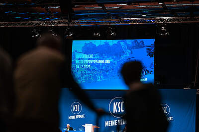 Leinwand bei der KSC-MGV