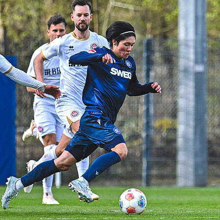 Shio Fukuda im Zweikampf