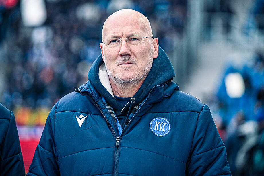 Burkhard Reich steht im BBBank Wildpark