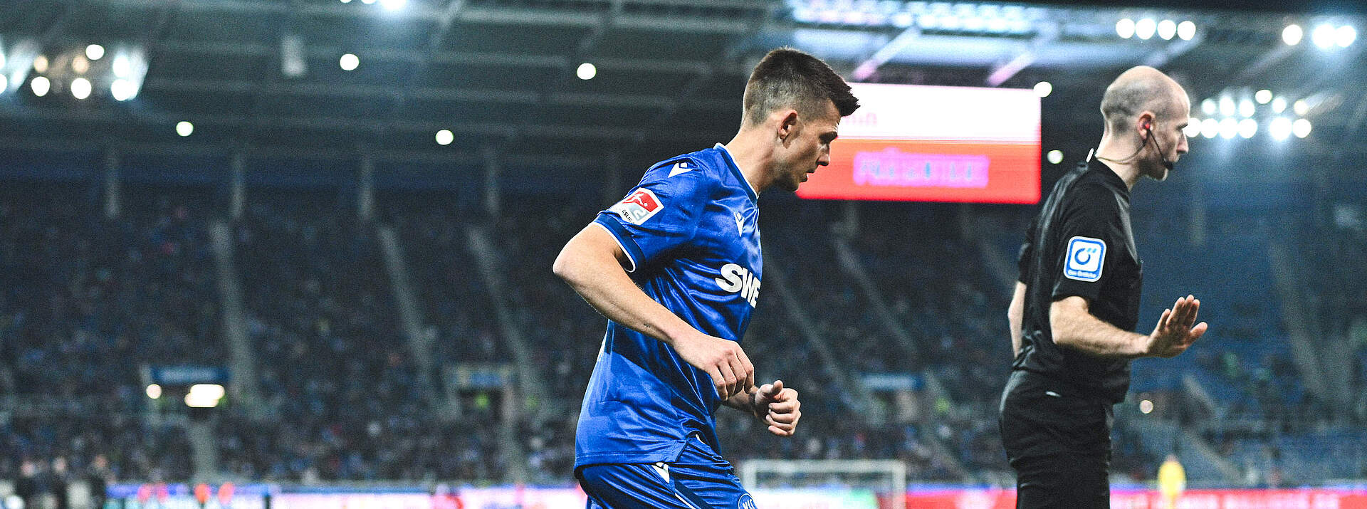 Wanitzek kurz vor einem Eckstoß