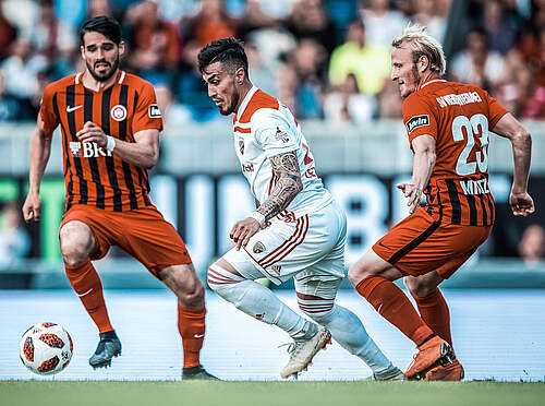Alf Mintzel und sein Teamkollege Sascha Mockenhaupt in der Relegation gegen Ingolstadt