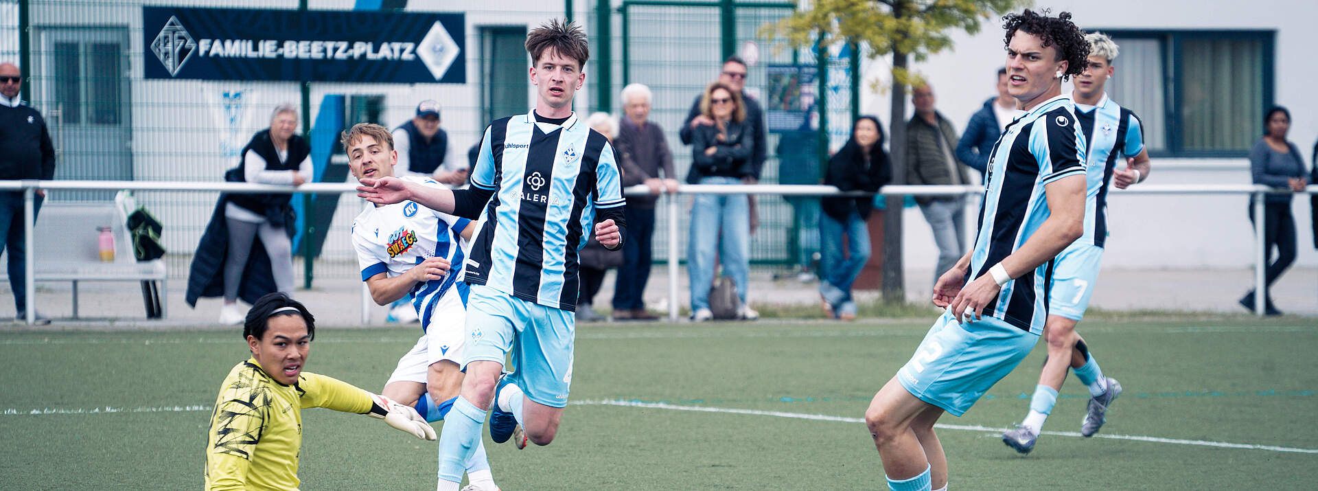Fredi Recktenwald markiert das 0:2 (35.)