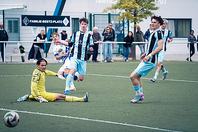 Fredi Recktenwald markiert das 0:2 (35.)