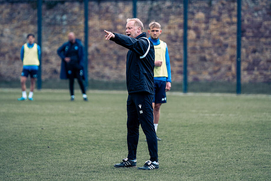 Didi Blicker beim Abschlusstraining vor dem Duell mit GU