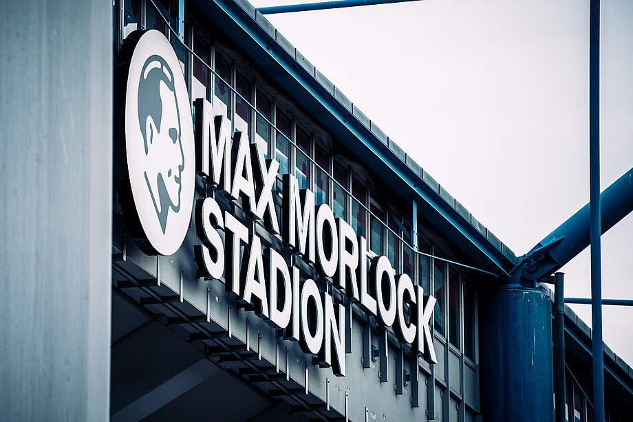 Schriftzug "Max Morlock Stadion"