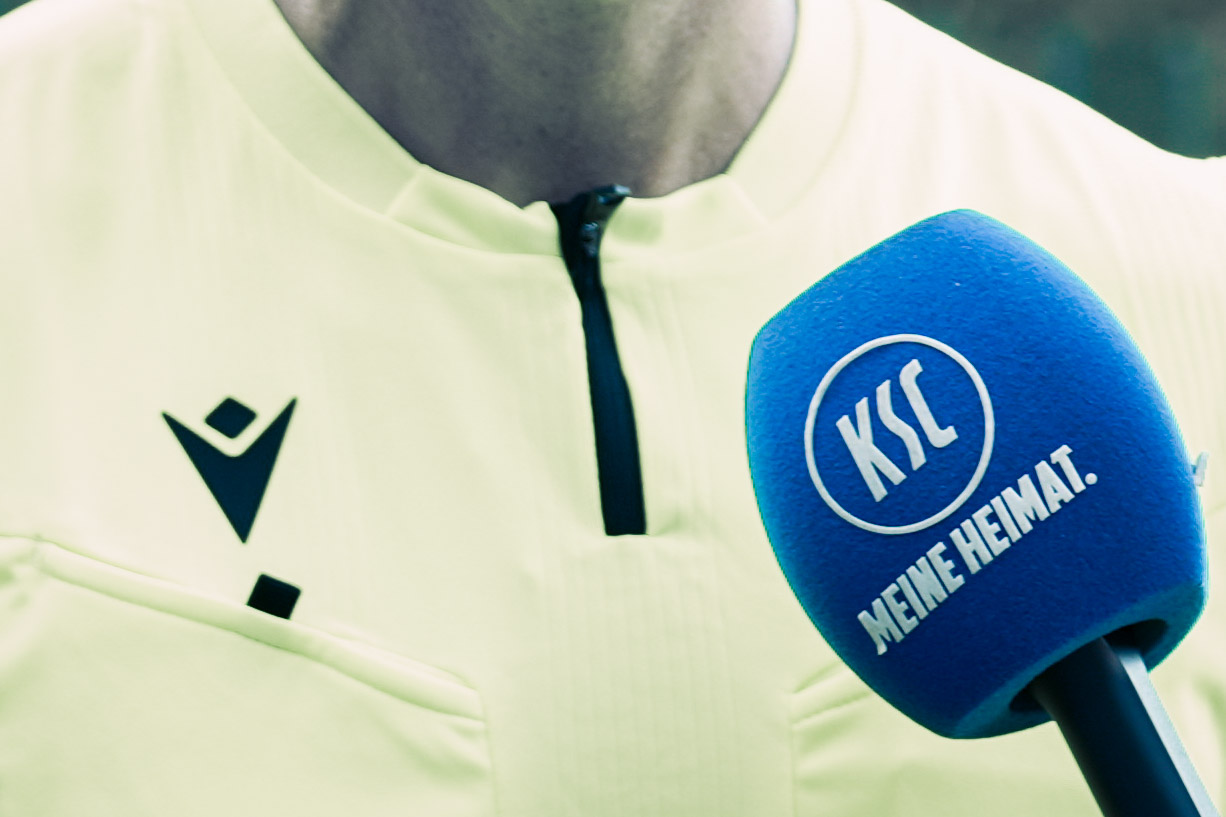 Schiedsrichter beim KSC